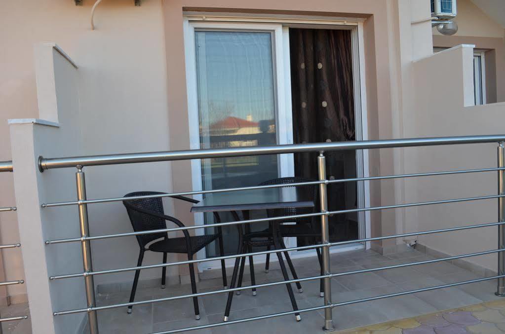 Thassos Grand Villas Apartments & Studios Limenaria  Exterior photo